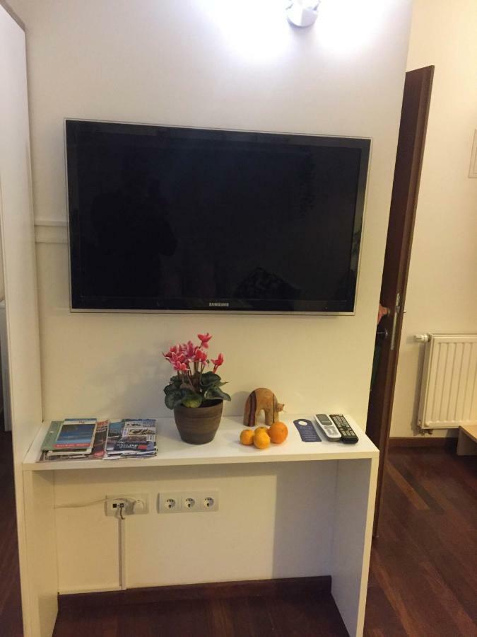 Apartman Ema Appartement Zagreb Buitenkant foto