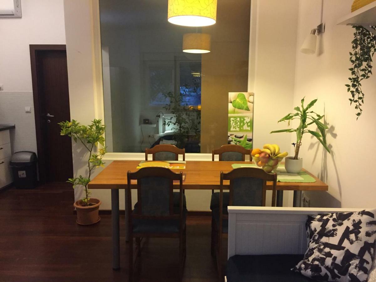 Apartman Ema Appartement Zagreb Buitenkant foto